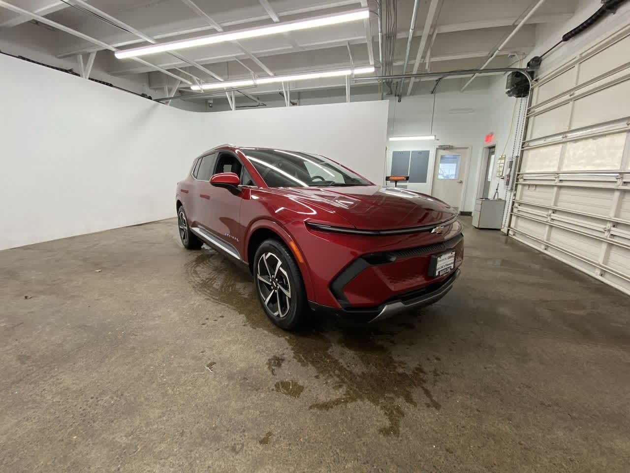 Thumbnail: 2025 Chevrolet Equinox - 8