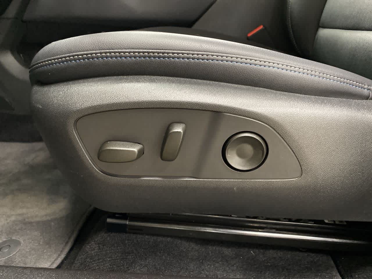 Thumbnail: 2025 Chevrolet Equinox - 15