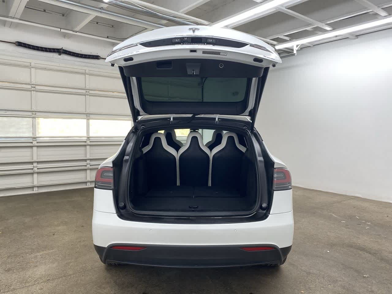 Thumbnail: 2017 Tesla Model X - 27
