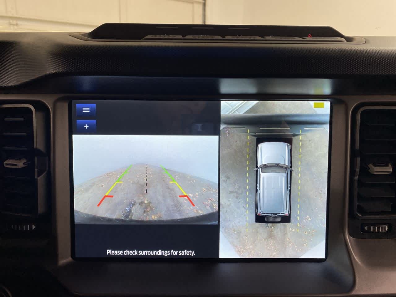 Thumbnail: 2022 Ford Bronco - 21