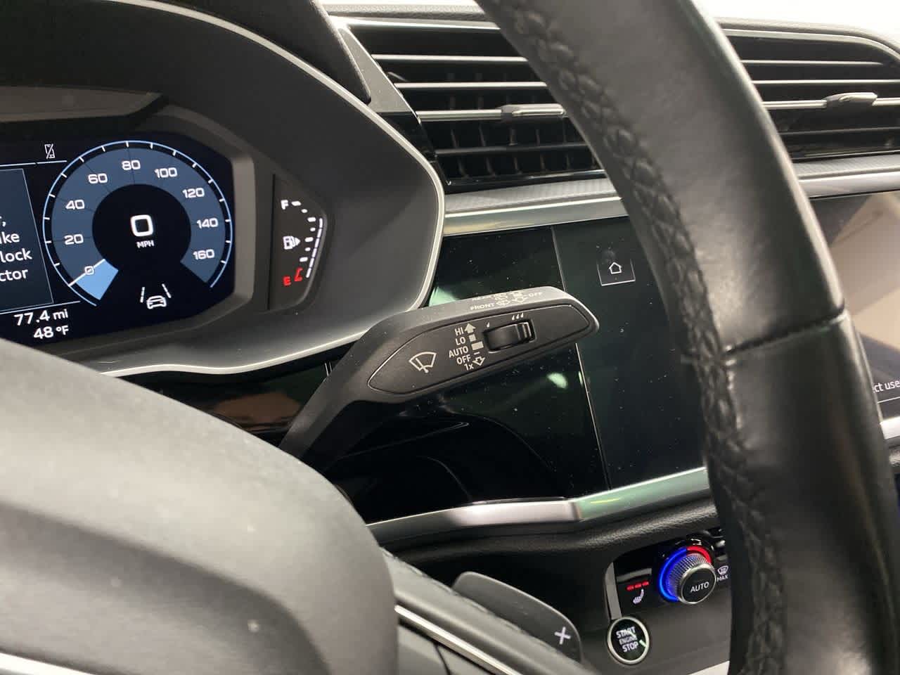 Thumbnail: 2024 Audi Q3 - 23