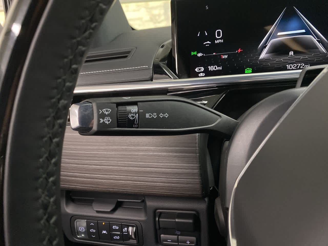 2024 GMC Sierra EV Denali 25