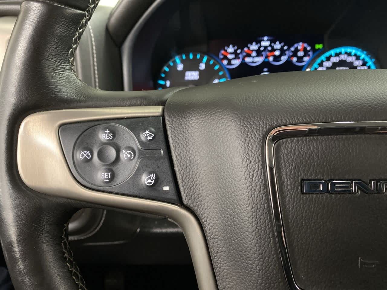 Thumbnail: 2017 GMC Sierra 2500 - 20