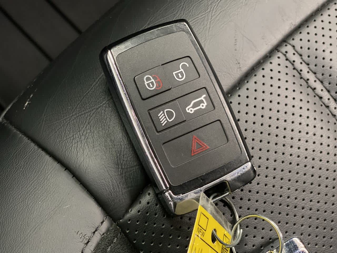 Thumbnail: 2022 Land Rover Range Rover Sport - 30