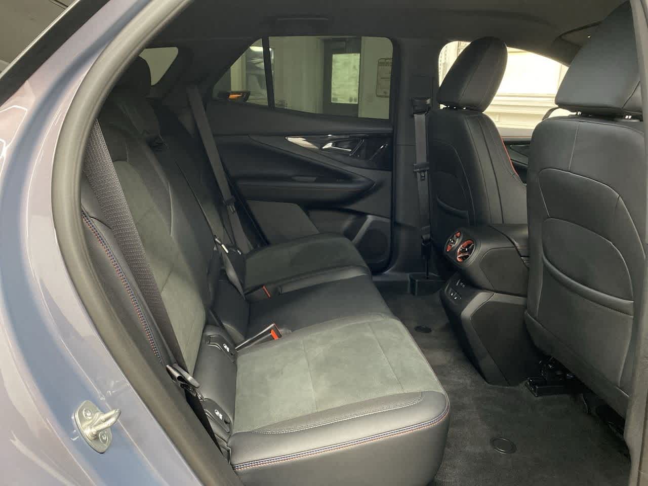 Thumbnail: 2024 Chevrolet Blazer EV - 19