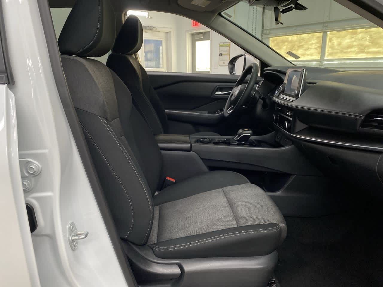 Thumbnail: 2024 Nissan Rogue - 18