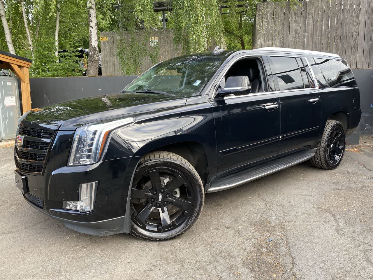 2019 Cadillac Escalade ESV Luxury -
                  Portland, OR