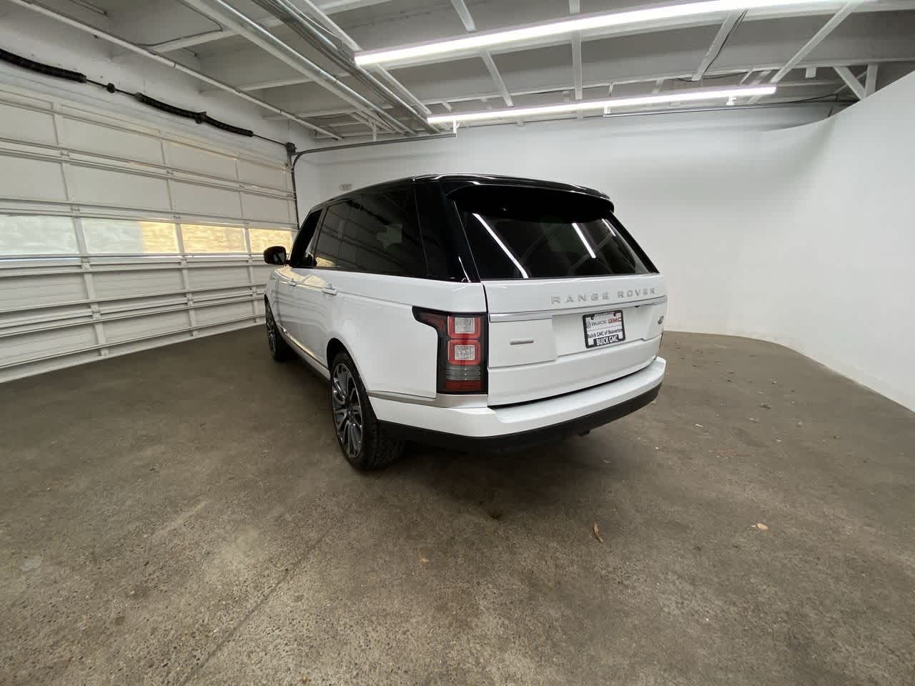 Thumbnail: 2014 Land Rover Range Rover - 4