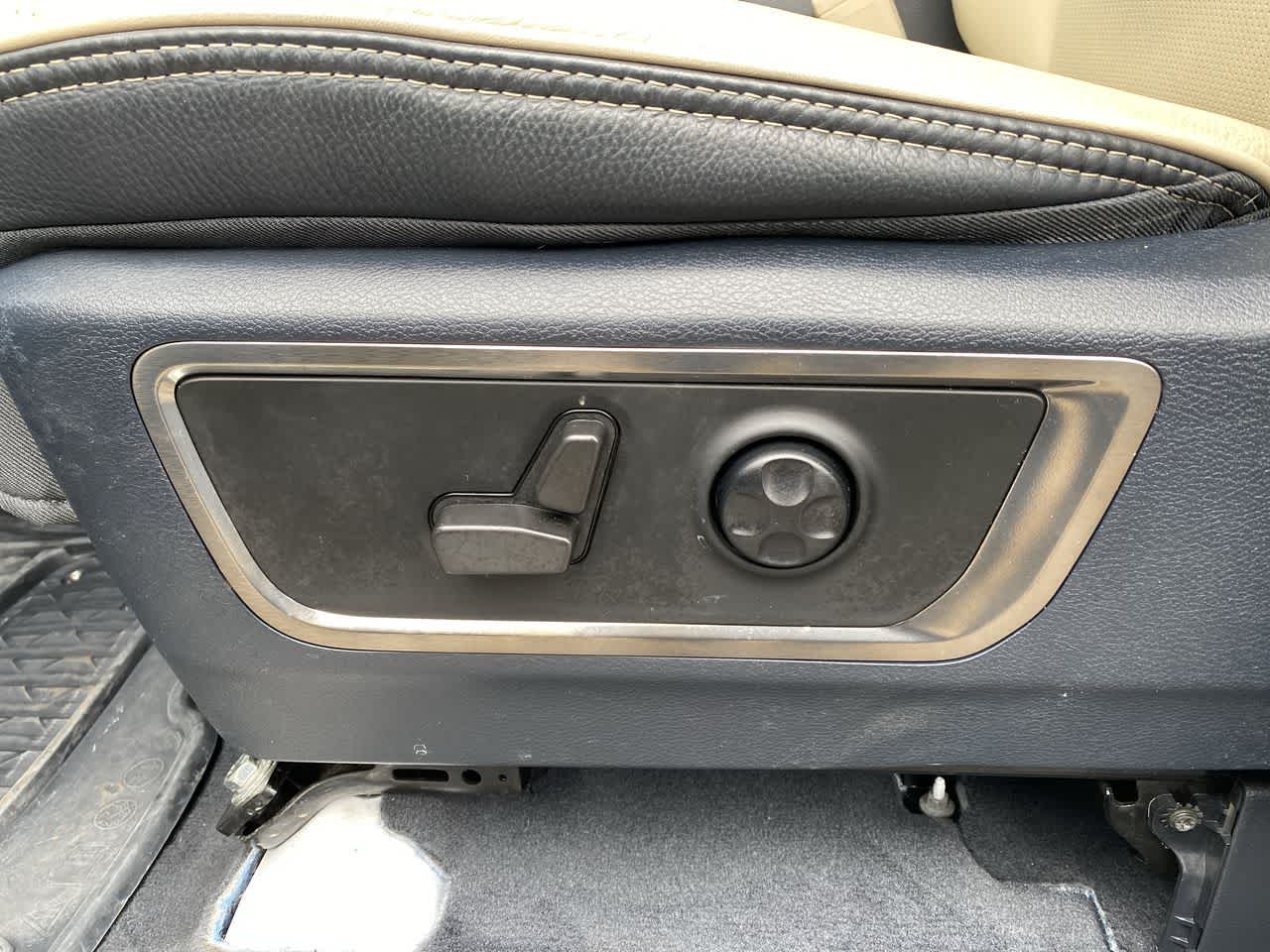 Thumbnail: 2021 RAM 1500 - 15