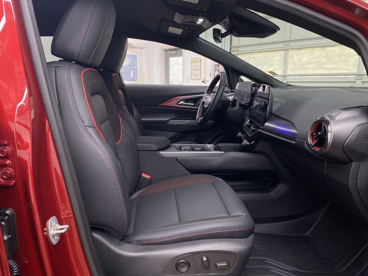 Thumbnail: 2024 Chevrolet Equinox - 20