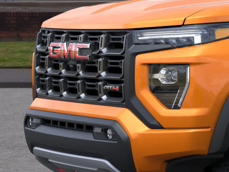 2025 GMC Canyon AT4 13