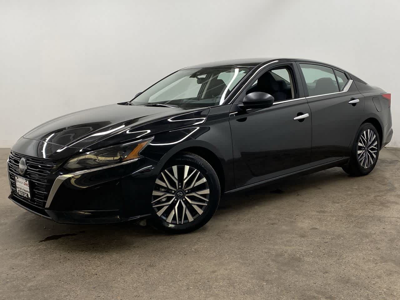 Thumbnail: 2025 Nissan Altima - 1