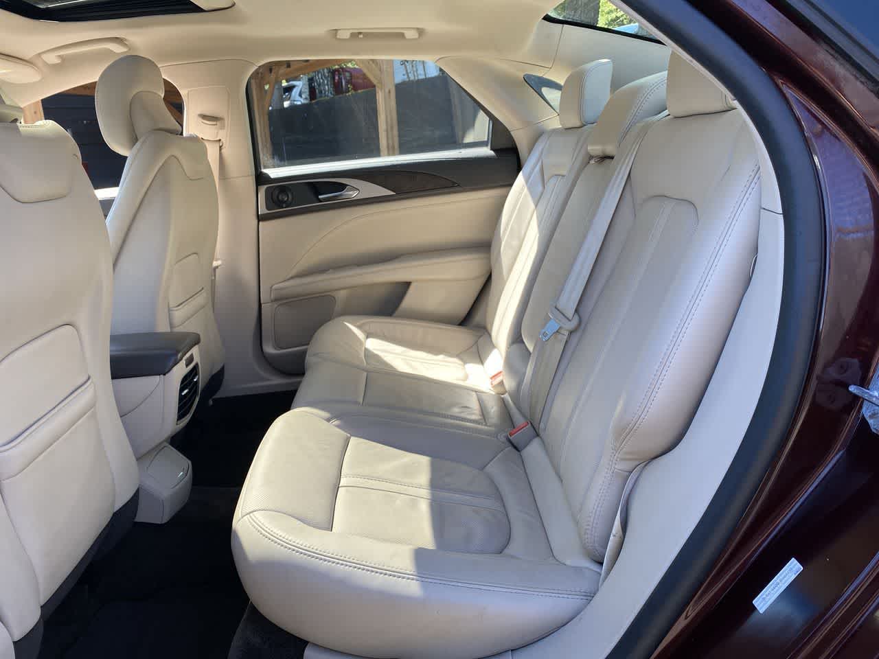 Thumbnail: 2018 Lincoln MKZ - 17