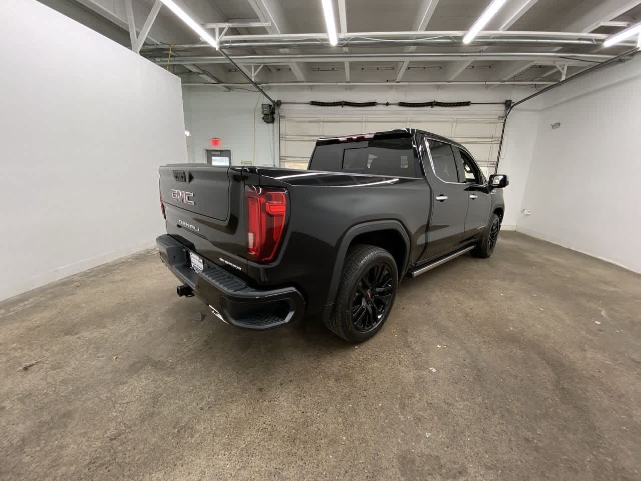 Thumbnail: 2022 GMC Sierra 1500 - 6