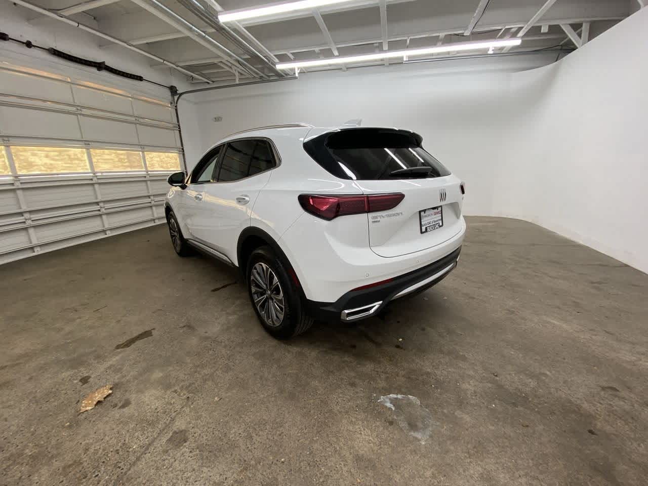 Thumbnail: 2024 Buick Envision - 4