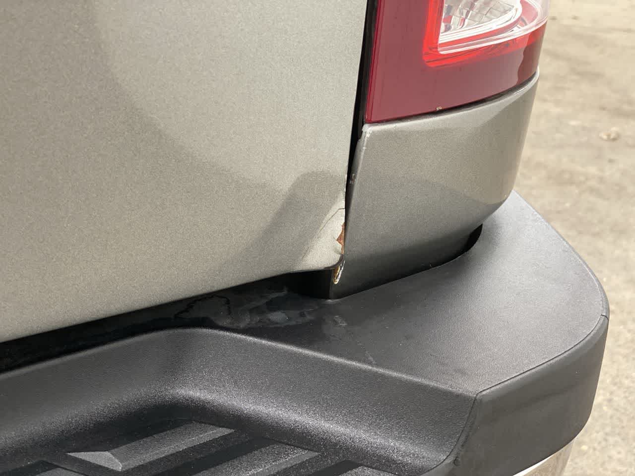 Thumbnail: 2013 GMC Sierra 2500 - 32