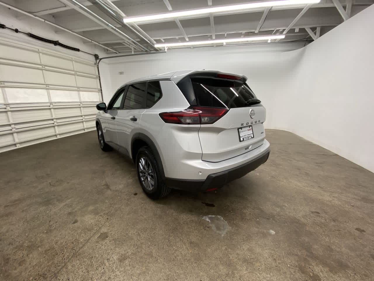 Thumbnail: 2024 Nissan Rogue - 4