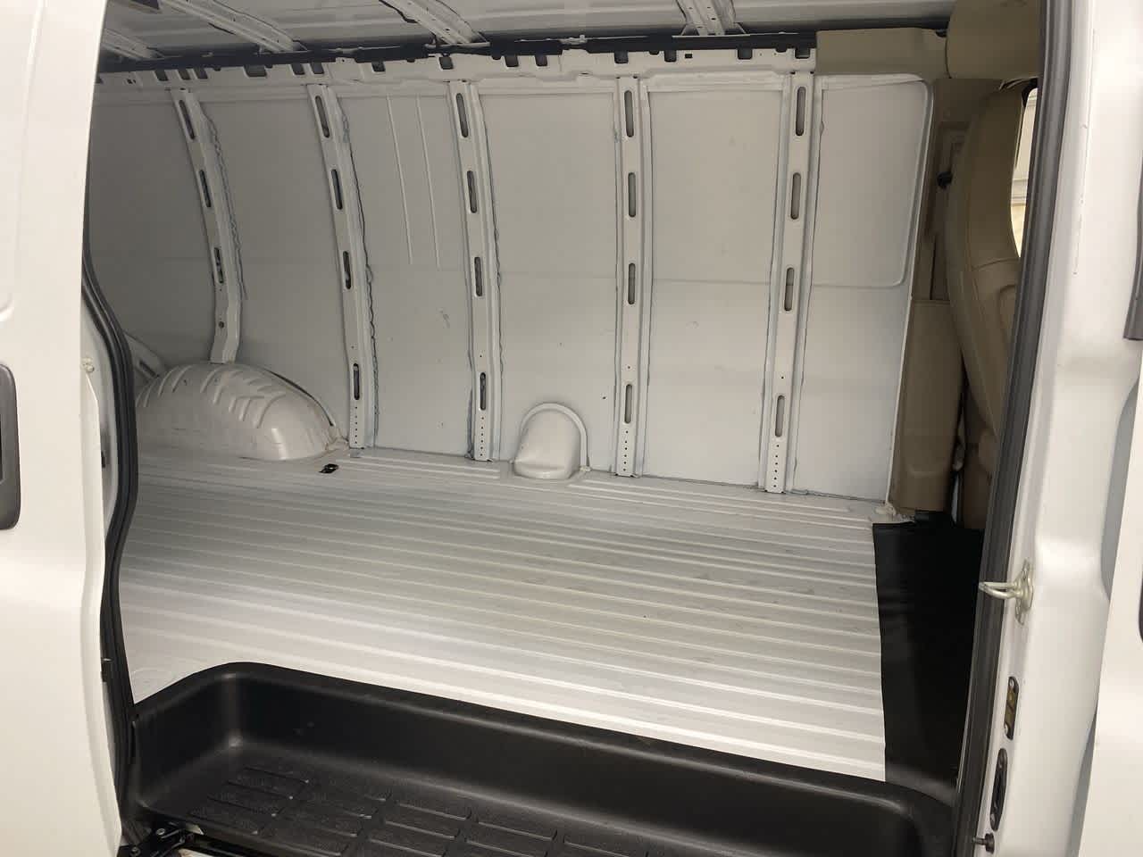 Thumbnail: 2023 Chevrolet Express - 17