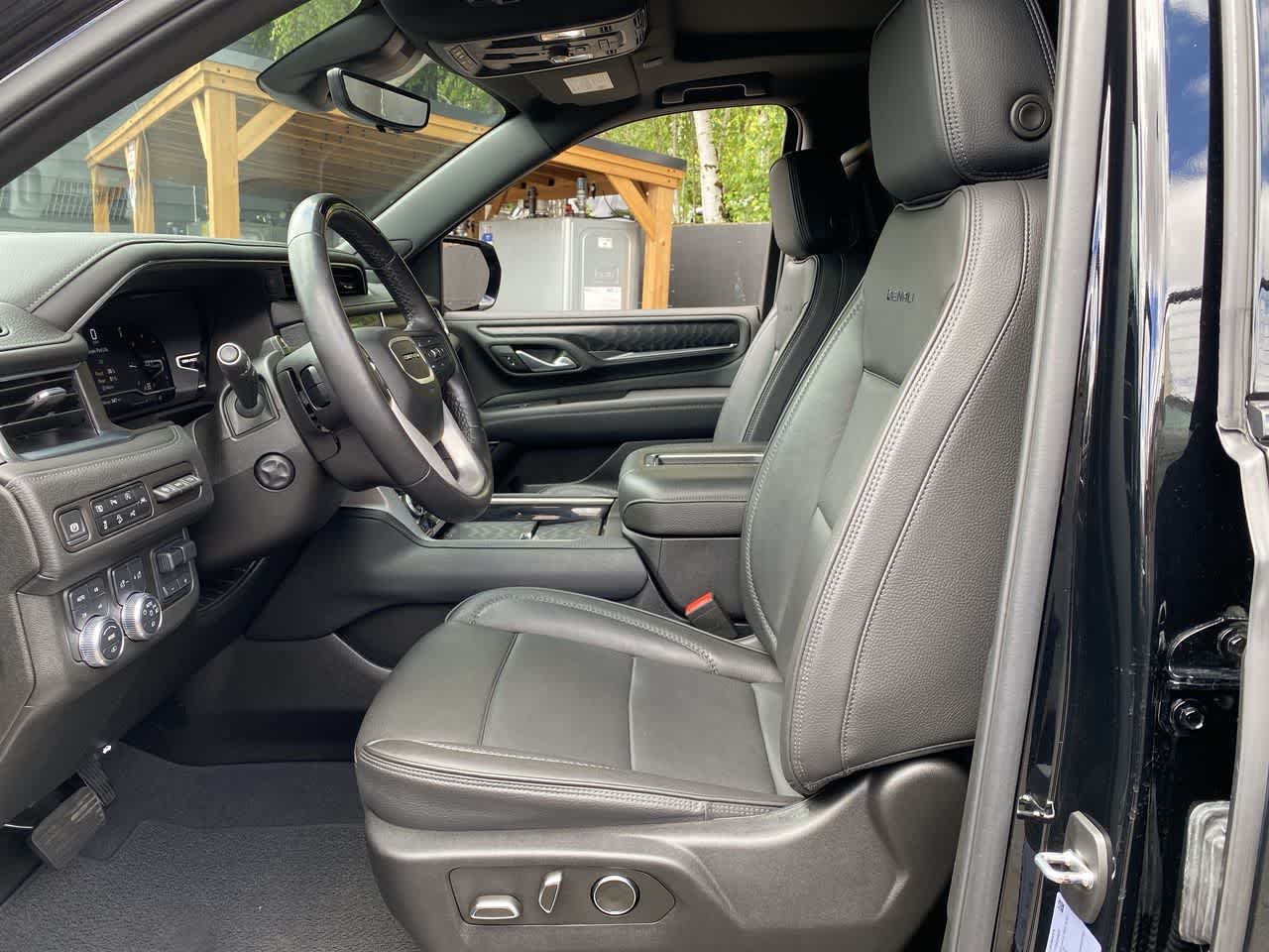 Thumbnail: 2024 GMC Yukon - 13