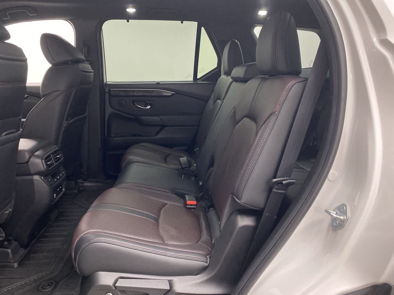 Thumbnail: 2025 Honda Pilot - 17
