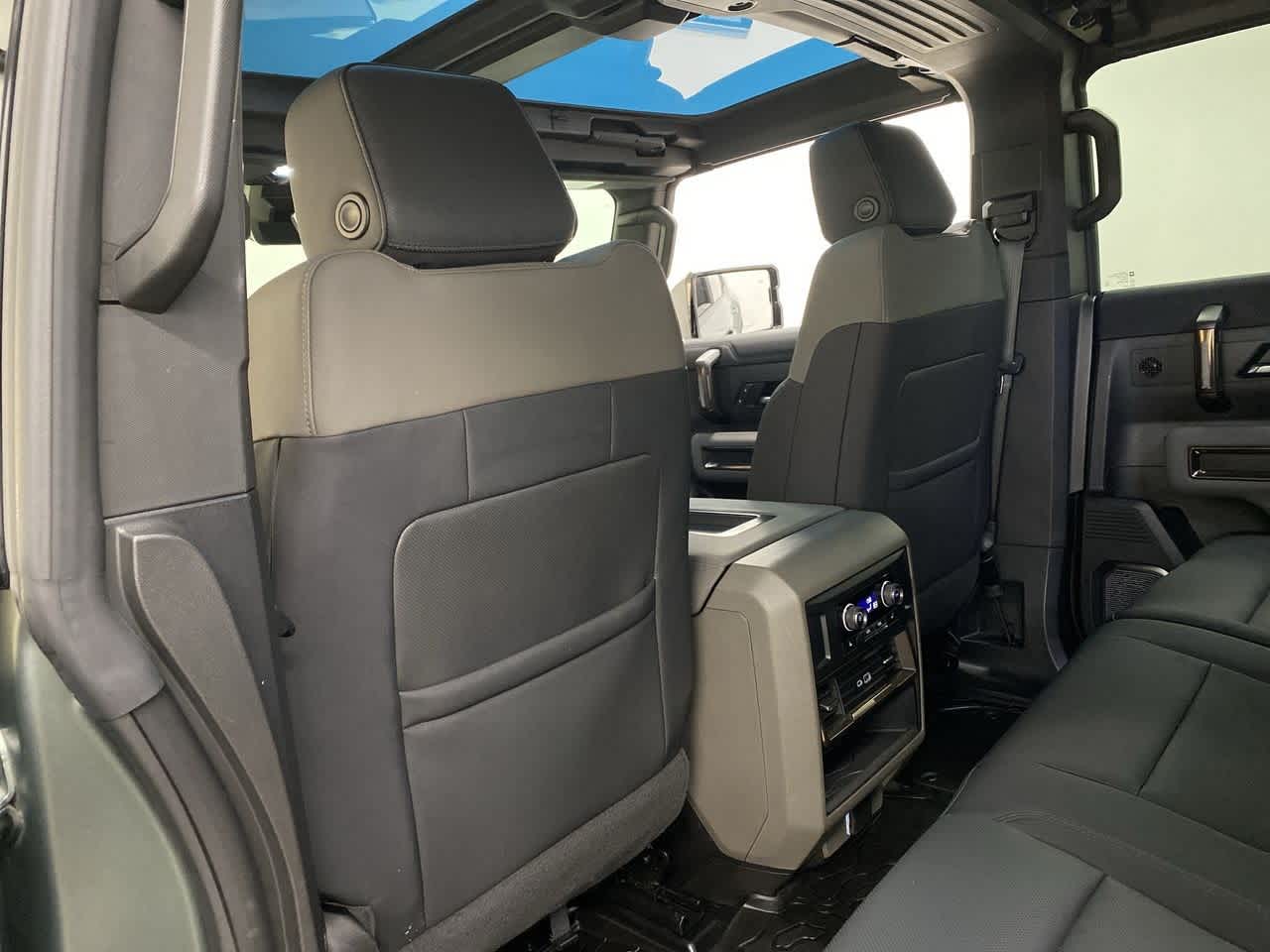 Thumbnail: 2024 GMC Hummer EV - 15