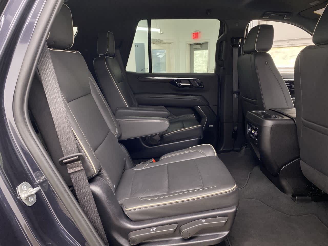 Thumbnail: 2025 Chevrolet Tahoe - 17