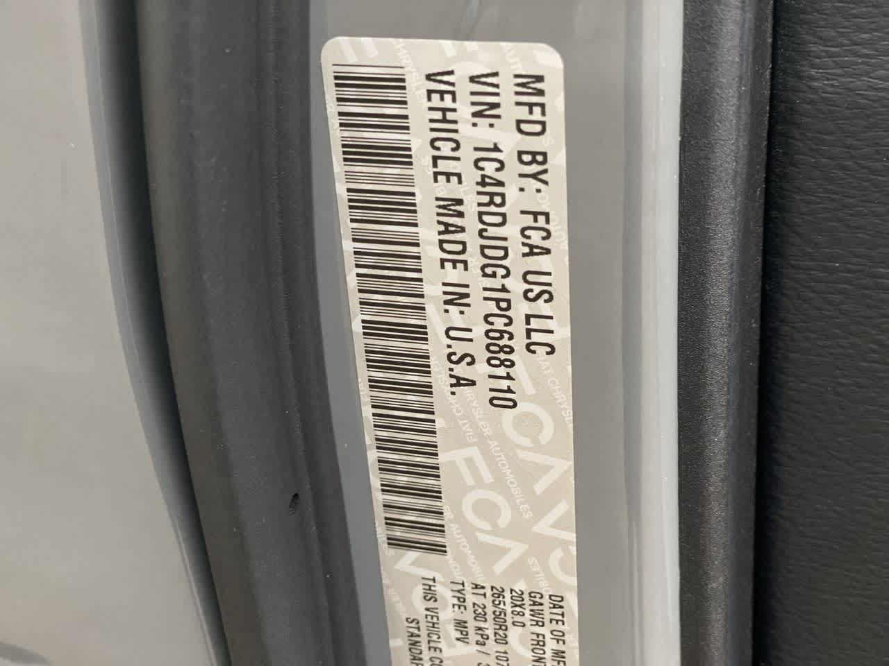 Thumbnail: 2023 Dodge Durango - 31