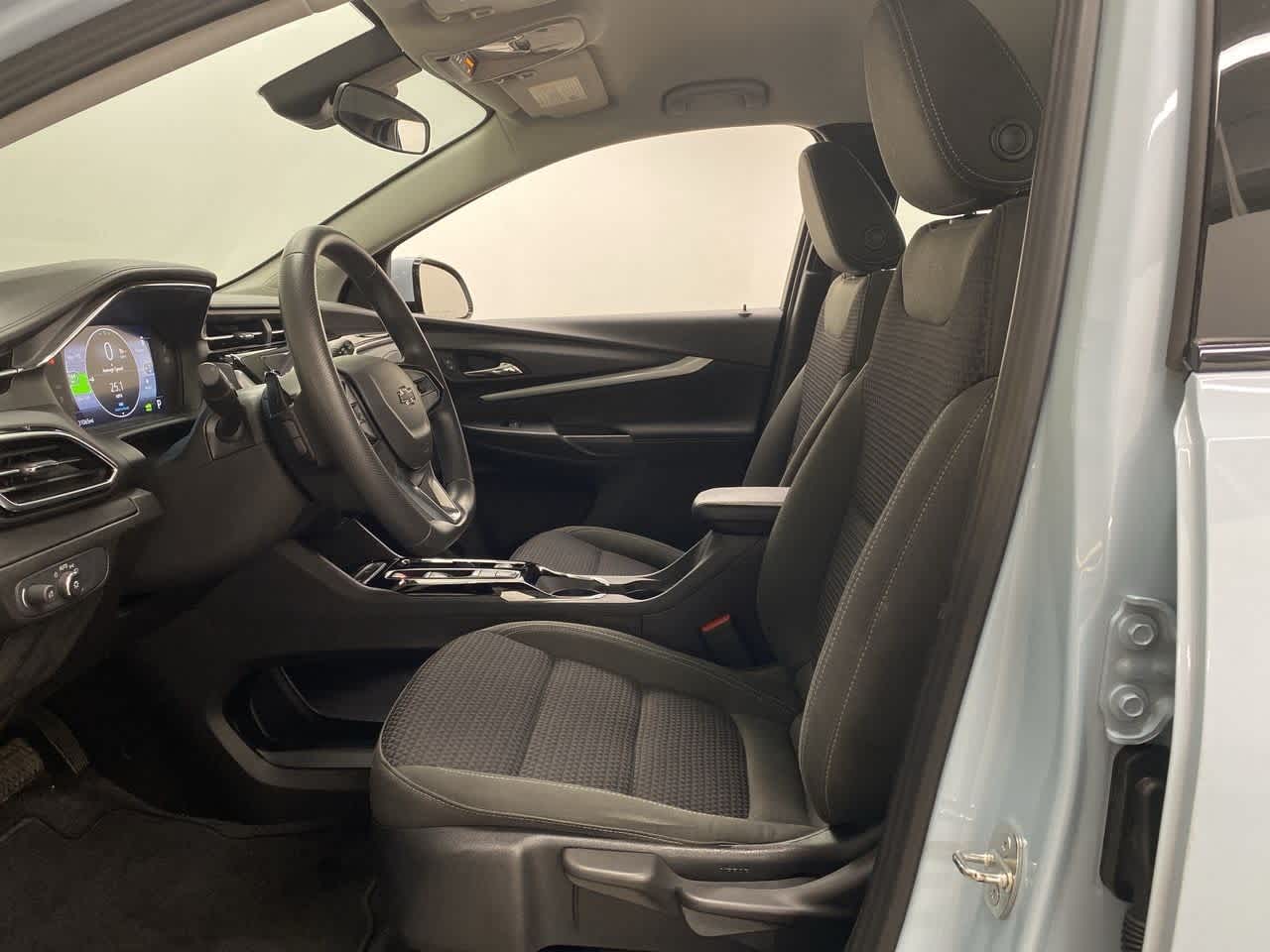 Thumbnail: 2022 Chevrolet Bolt EUV - 14
