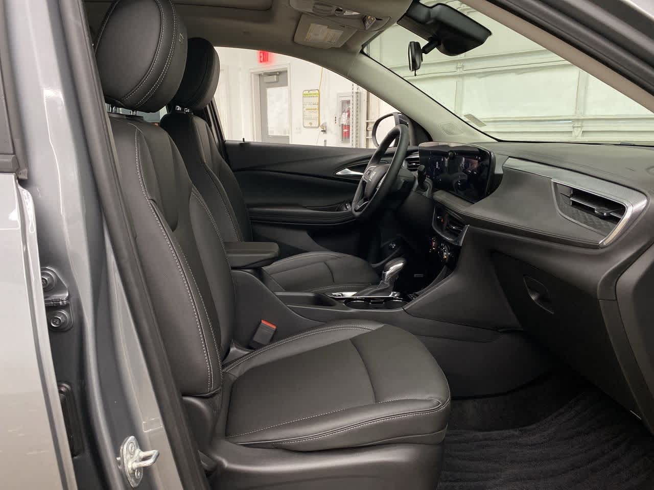 Thumbnail: 2024 Buick Encore GX - 20