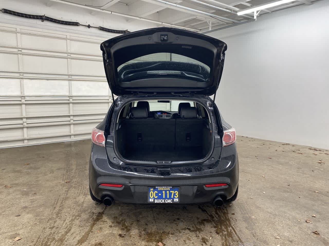 Thumbnail: 2011 Mazda Mazda3 - 27