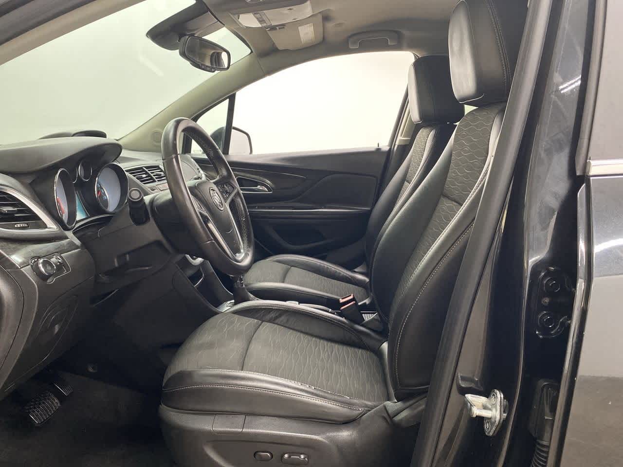 Thumbnail: 2015 Buick Encore - 15