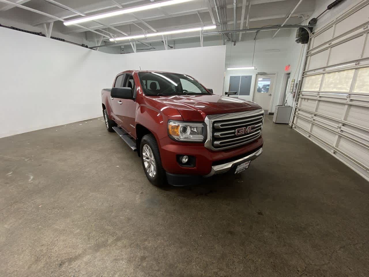 Thumbnail: 2016 GMC Canyon - 8
