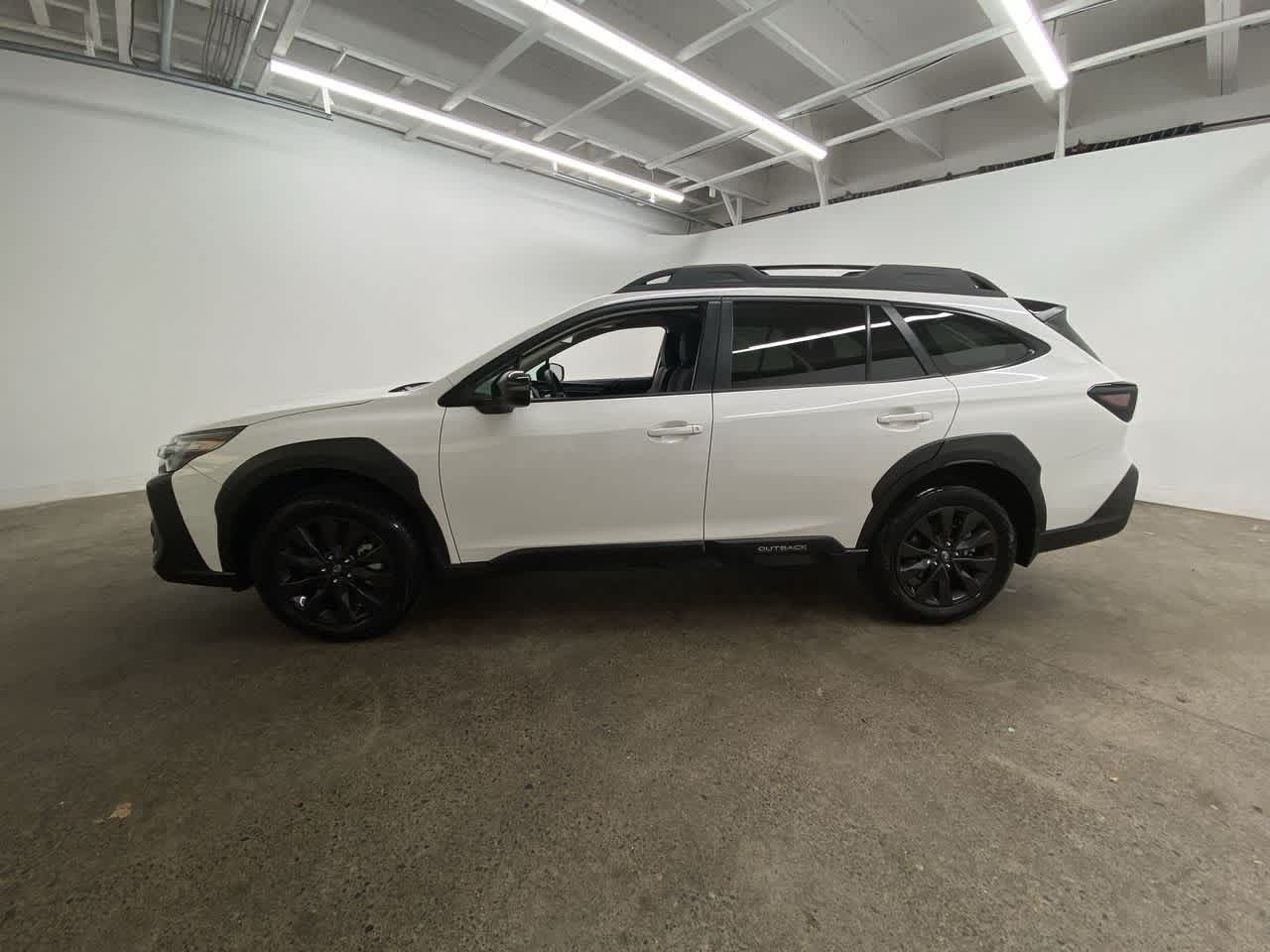 Thumbnail: 2025 Subaru Outback - 3