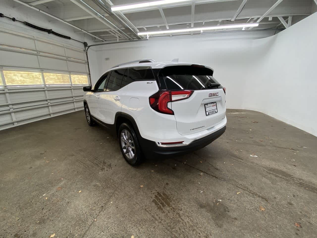 Thumbnail: 2023 GMC Terrain - 4