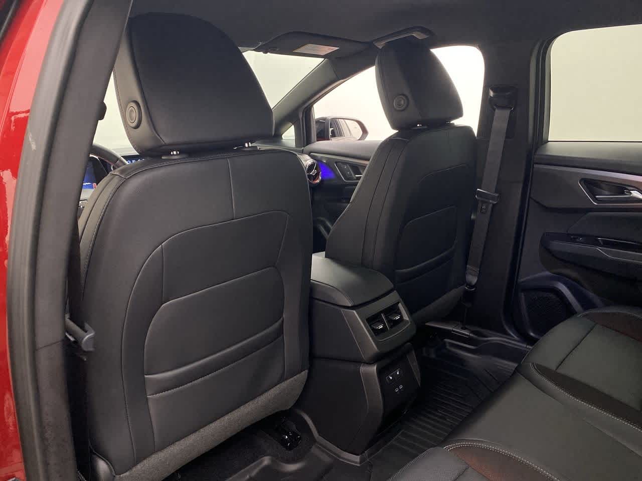 Thumbnail: 2024 Chevrolet Equinox - 17