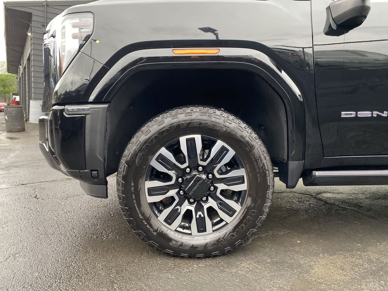 Thumbnail: 2024 GMC Sierra 3500 - 11