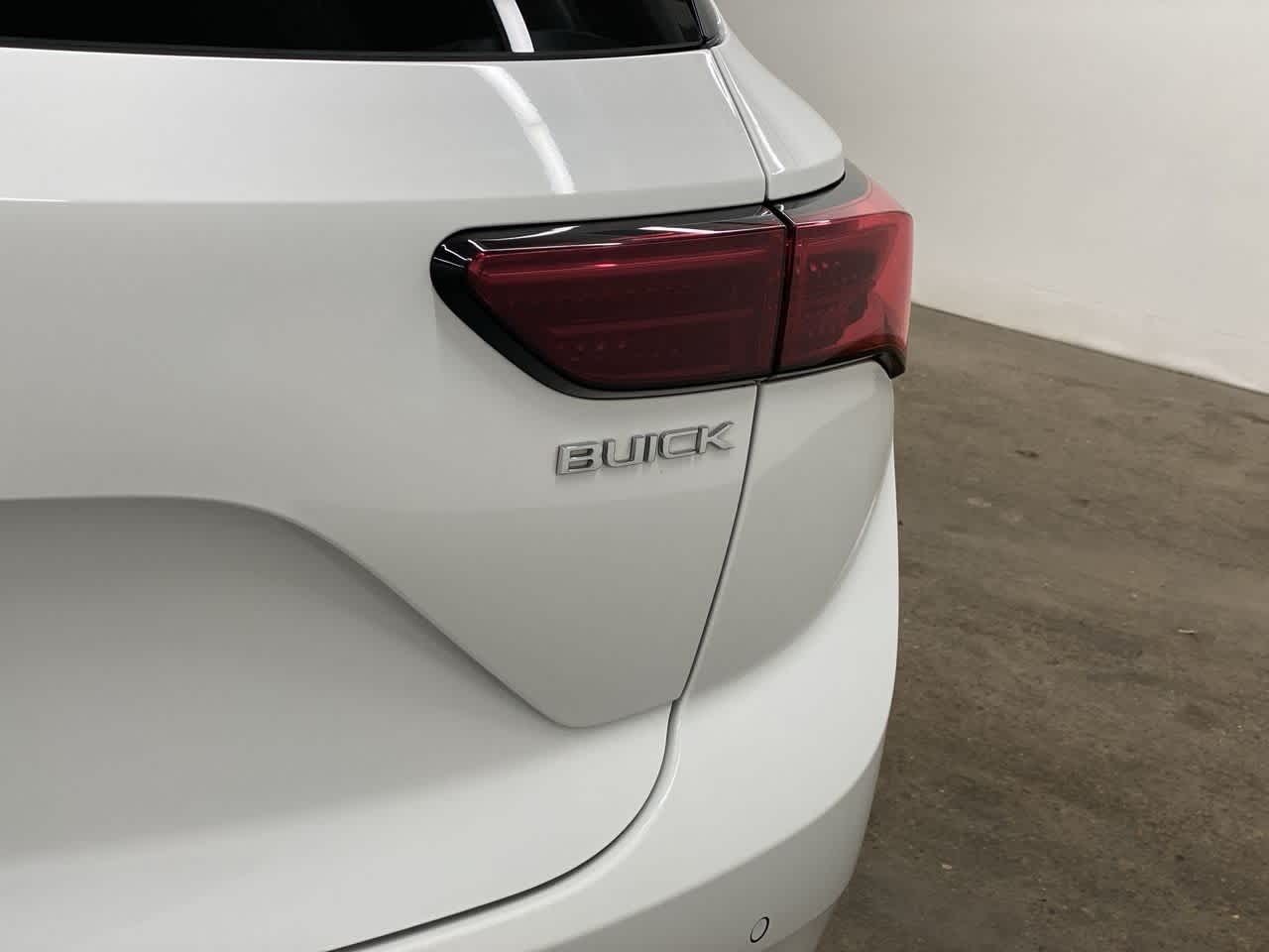 Thumbnail: 2024 Buick Envision - 11