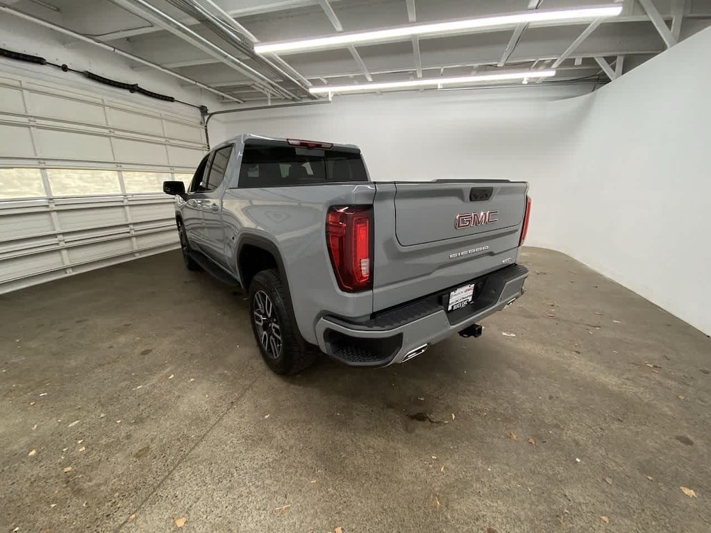 Used 2025 GMC Sierra 1500 AT4 Truck Crew Cab