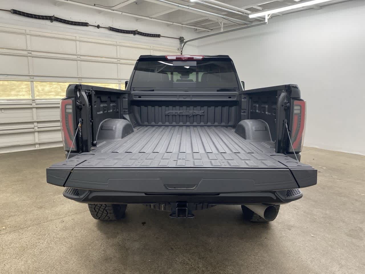 Thumbnail: 2024 GMC Sierra 2500 - 27