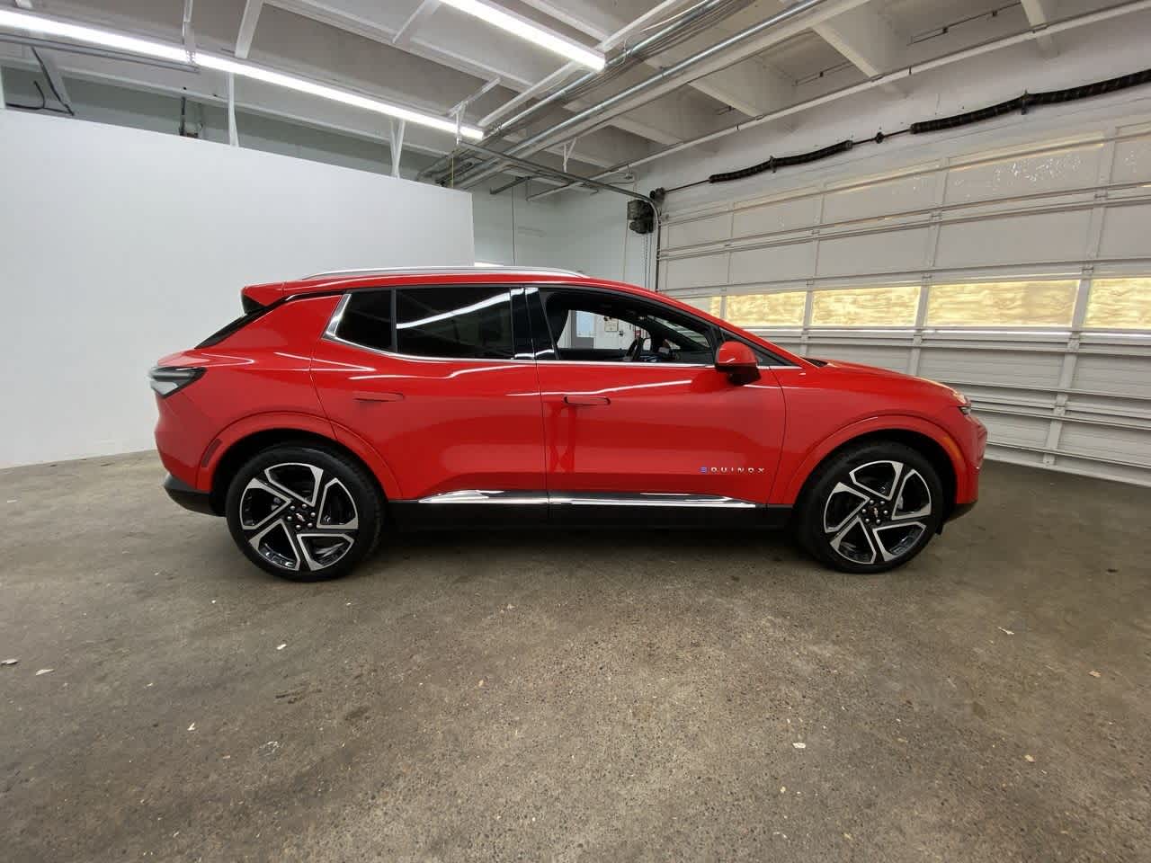 Thumbnail: 2024 Chevrolet Equinox - 7