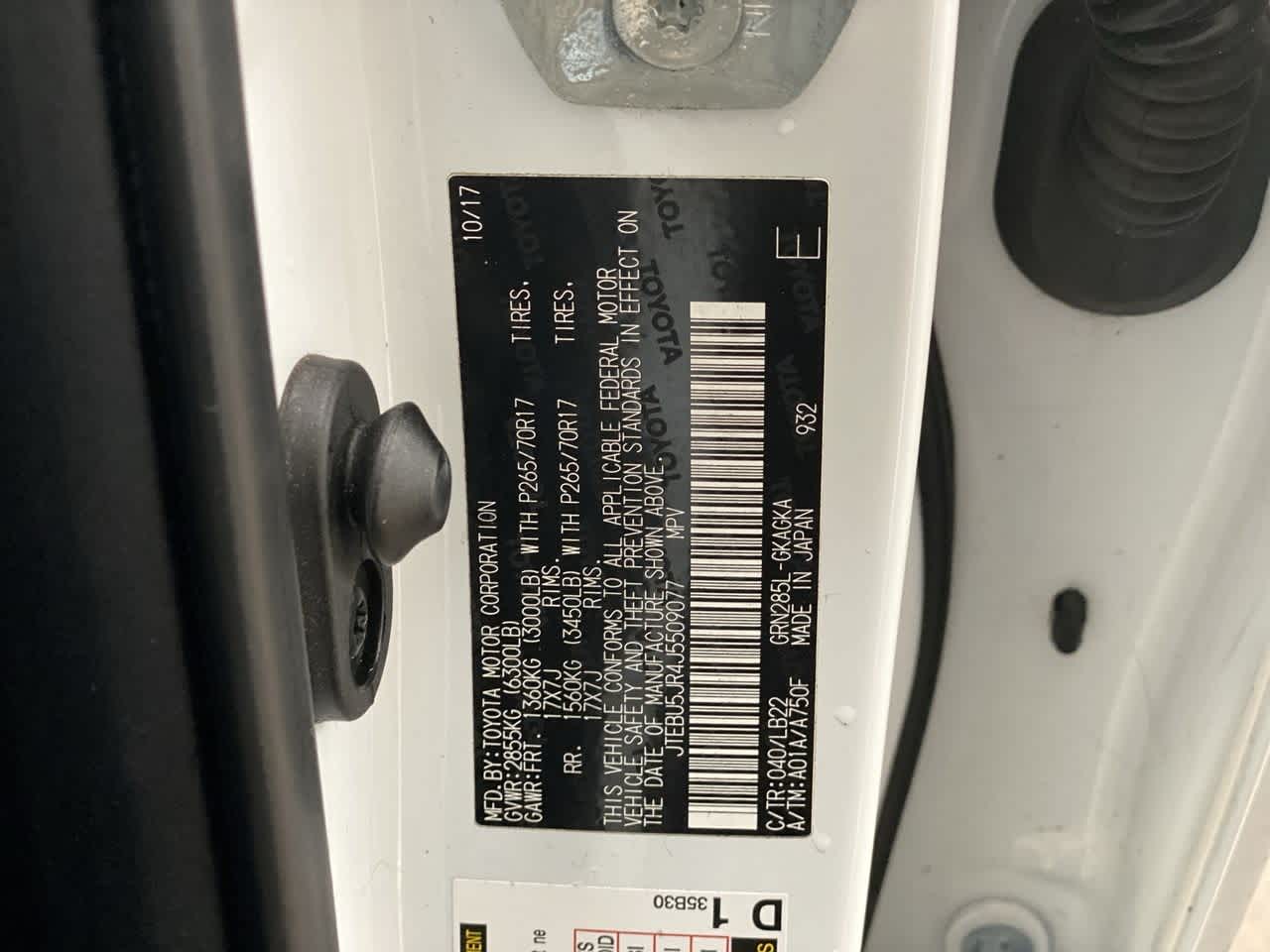 Thumbnail: 2018 Toyota 4Runner - 29