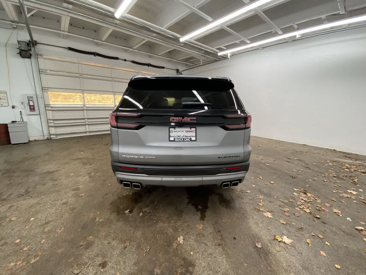 Thumbnail: 2025 GMC Acadia - 5