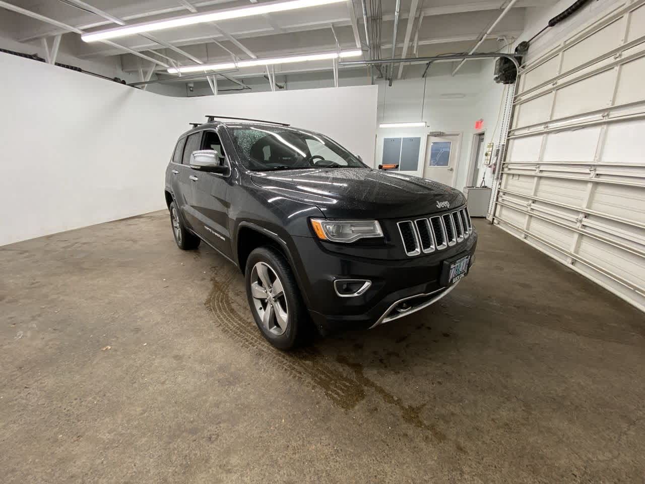 Thumbnail: 2016 Jeep Grand Cherokee - 8