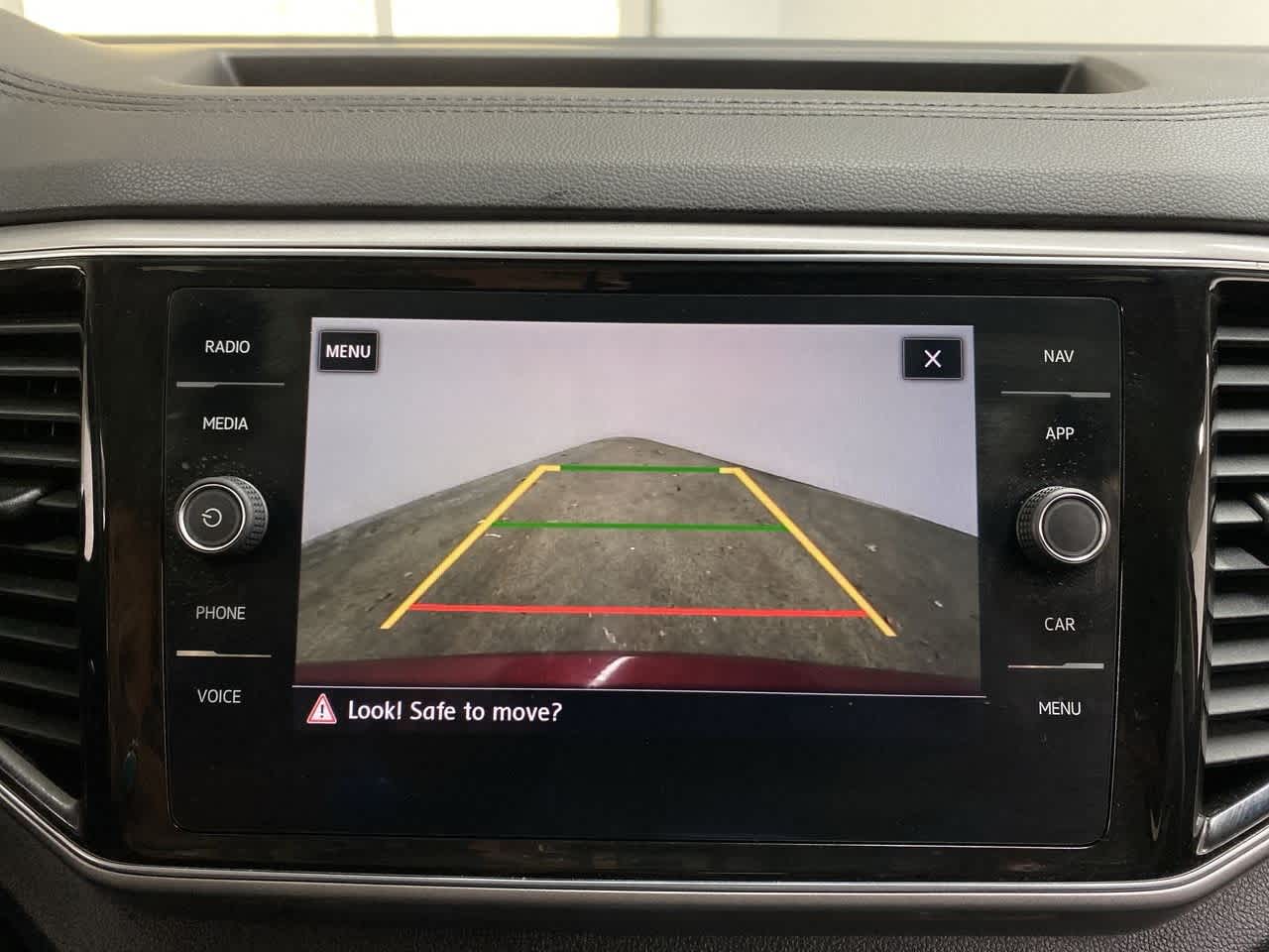 Thumbnail: 2019 Volkswagen Atlas - 26