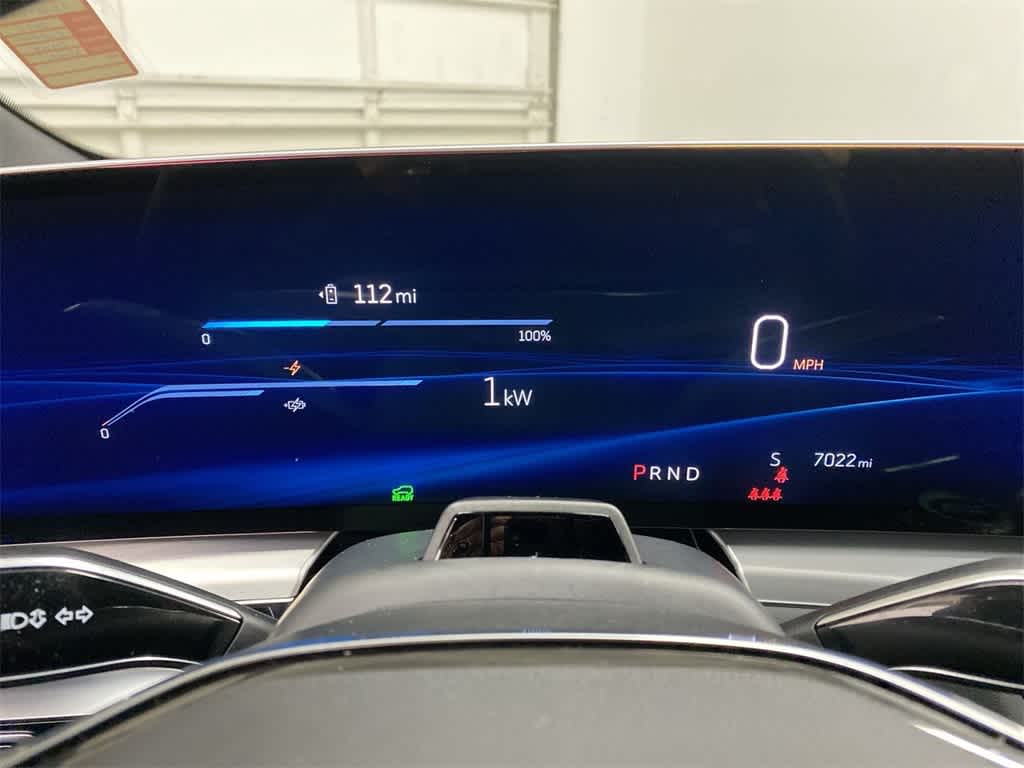 Thumbnail: 2025 Cadillac Lyriq - 28