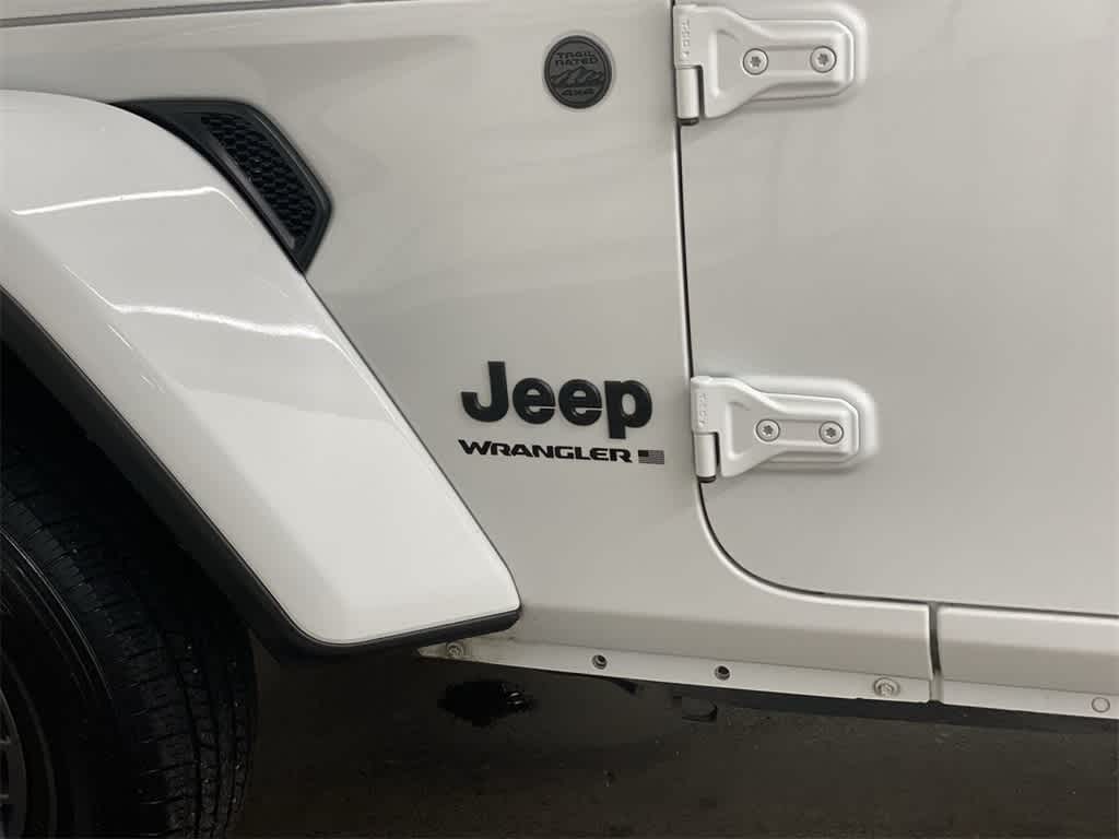 Thumbnail: 2025 Jeep Wrangler - 10