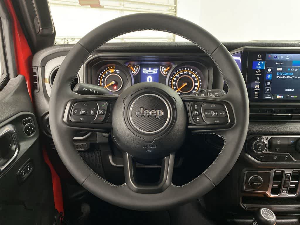 Thumbnail: 2025 Jeep Wrangler - 19