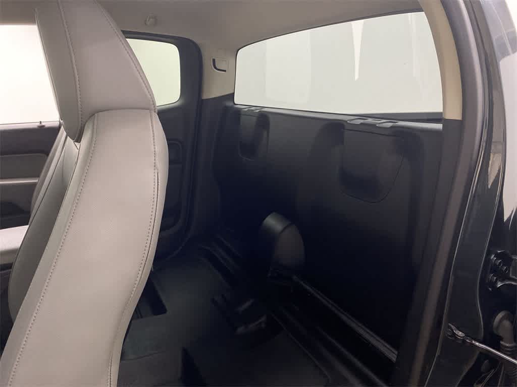 2018 GMC Canyon  16