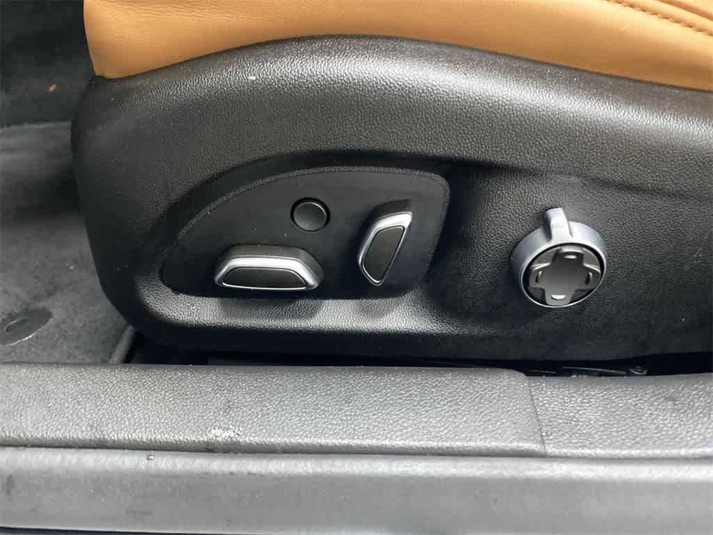 Thumbnail: 2023 Cadillac CT5 - 15