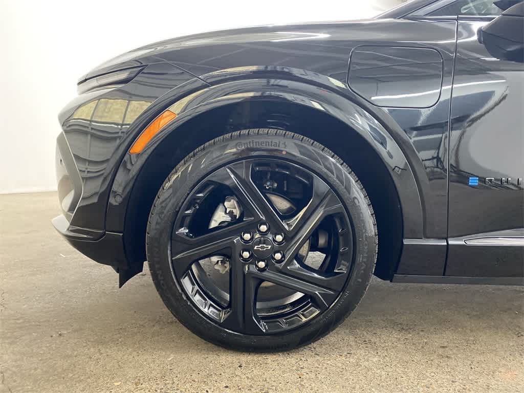 Thumbnail: 2024 Chevrolet Equinox - 12